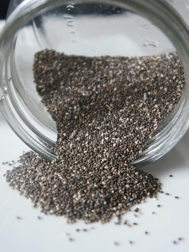 10 Enticing Health Benefits of Chia Seeds